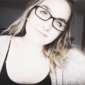 Meet your Posher, Marissa